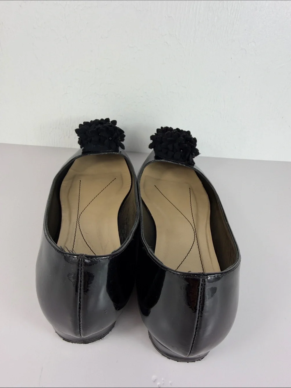 Kate Spade New York Black Patent Leather Floral Ballet Flats 8.5 B